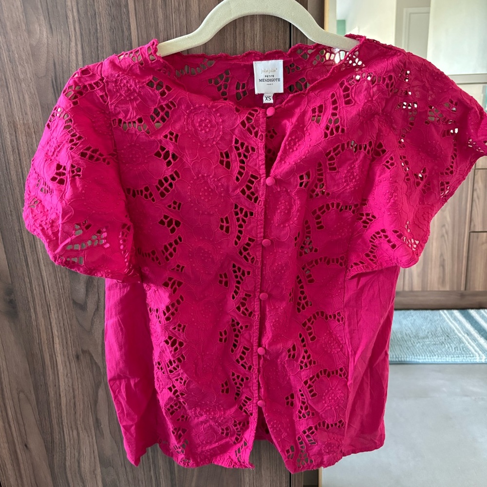 Petite Mendigote Broderie flutter sleeve top XS